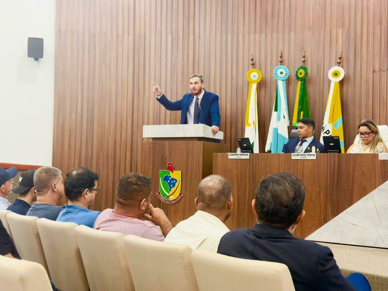 Imagem ilustrativa da matéria Vereador Junior Teixeira pede transmissão ao vivo de licitações por mais transparência na prefeitura de Chapadão do Sul